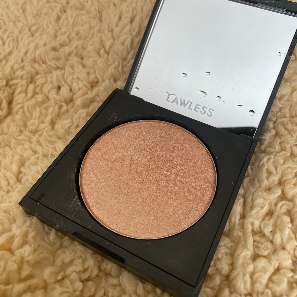 Lawless Lucid Skin Highlighter Afternoon Delight